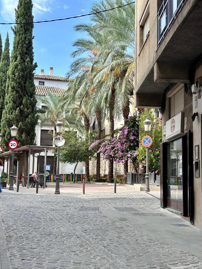 Apartamentos La Catedral De Jaén Exterior foto